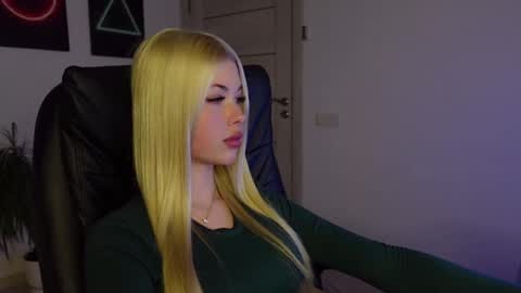 ABBY LAKER online show from January 23, 8:36 am