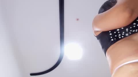 Abby online show from February 15, 7:13 pm