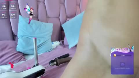 abbyadams23 online show from February 18, 2:27 am