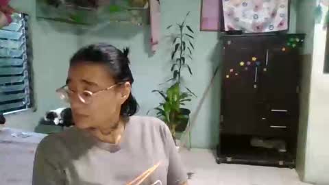 Abby online show from February 25, 11:15 pm