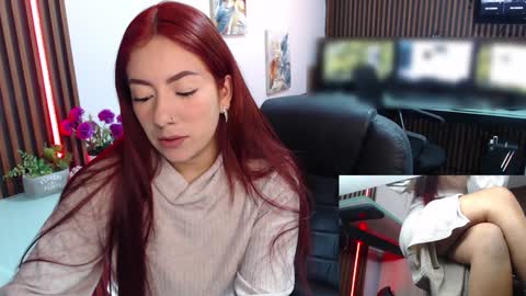 Abby Stones online show from February 4, 11:38 am