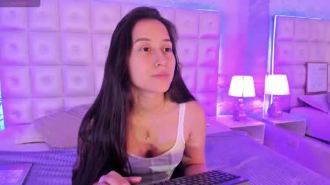 Abigail online show from December 3, 11:32 am