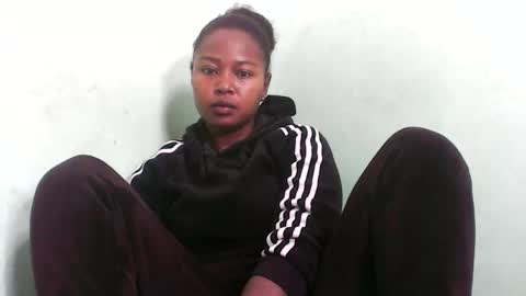 abella677022 online show from February 15, 4:04 am