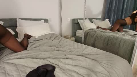 Mermaid online show from December 2, 11:51 pm