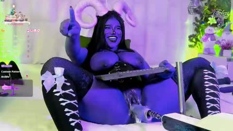 aberachmackay online show from December 19, 9:45 am