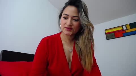 ximena online show from December 9, 1:34 pm