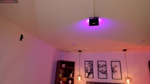 Abigail online show from March 3, 8:39 pm