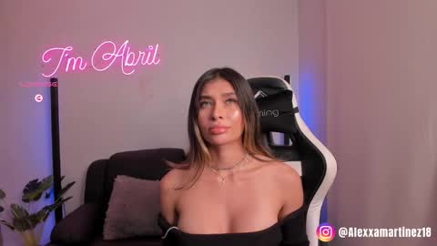 My name is Alexa. Please say hello I like to chat with you. If you have requests please use tip online show from February 23, 1:53 am