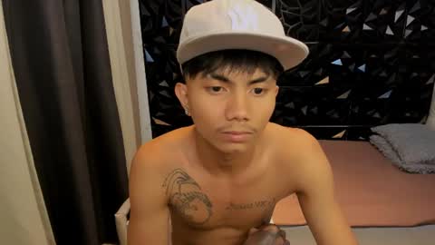 Acehugecock online show from July 1, 3:11 pm