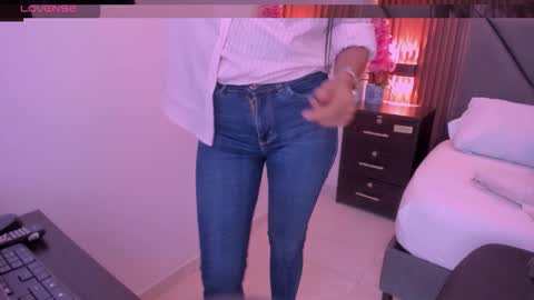 ada oconnor x   ..flaca..bella online show from February 20, 4:30 pm