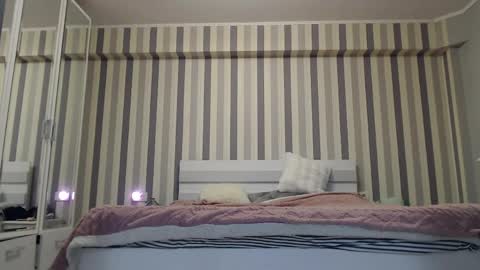 Ada online show from April 18, 7:29 pm