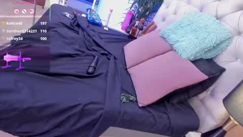 adabenneth online show from March 29, 10:03 am