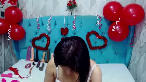 Ada online show from February 8, 2:04 am