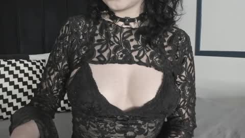 Ade  online show from January 11, 7:38 pm