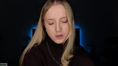 Adele online show from February 1, 9:13 pm