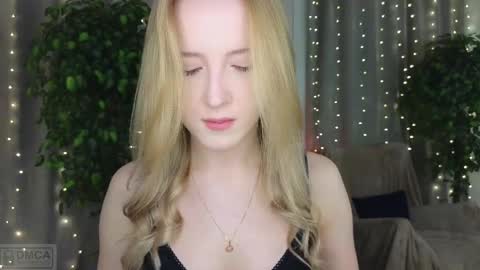 Adele online show from February 16, 6:43 pm