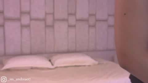 Andrea online show from April 11, 11:58 am