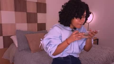 Andrea online show from January 14, 2:44 pm