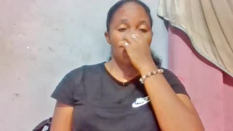 adelealy online show from June 15, 1:17 am