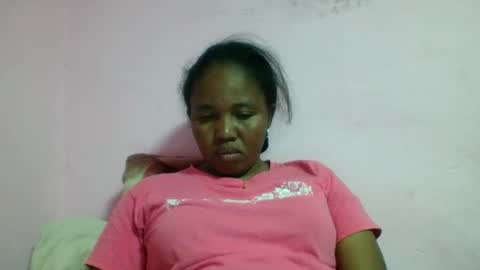 adelealy online show from July 15, 11:48 am