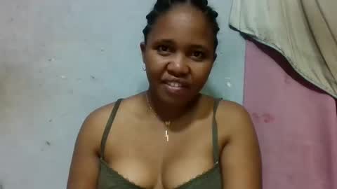 adelealy online show from June 5, 7:03 am