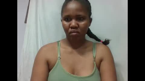 adelealy online show from December 2, 2:24 am