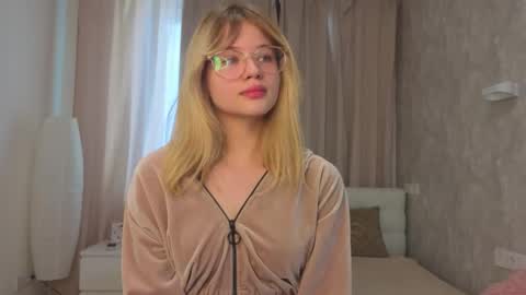 Diana online show from September 10, 9:31 am