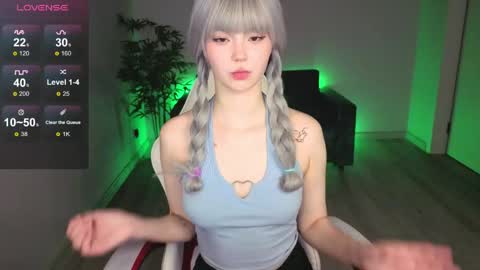 Adelina Pinky online show from June 6, 2:07 am