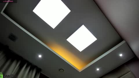 Adeline Perle online show from October 3, 1:22 am