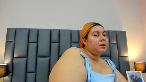 ANDREA PEREZ online show from February 4, 11:49 am