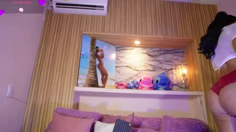 Adri crof online show from October 11, 4:28 am