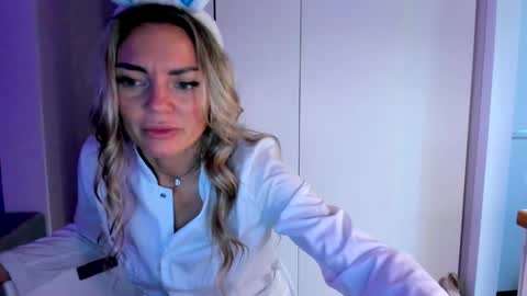 Adriana online show from December 26, 2:01 am