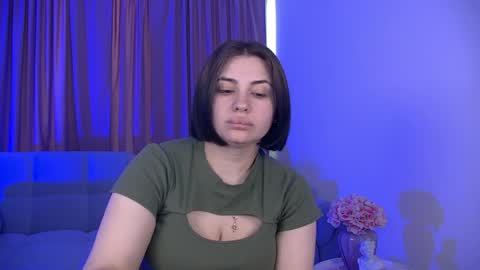 AdrianaTores online show from May 22, 5:38 am