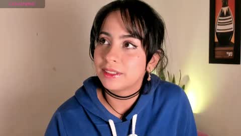 adrianny online show from April 17, 6:48 am