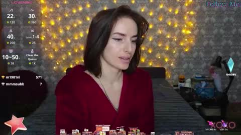 Adriana online show from November 7, 3:50 pm