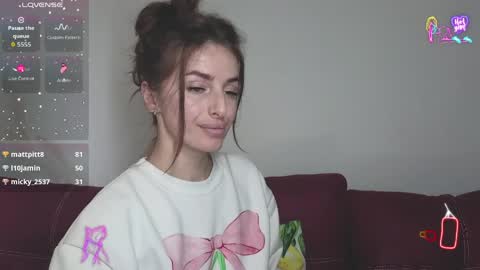 Adriana online show from April 10, 8:31 am