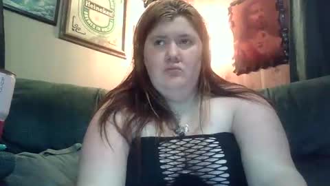 Babygirls353637 online show from April 12, 7:55 am