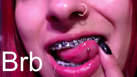 Agata Collinss online show from November 7, 2:00 pm