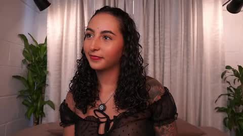 Val   inst  agatha clls online show from April 7, 6:43 pm