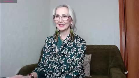 Agatha online show from December 22, 4:21 pm