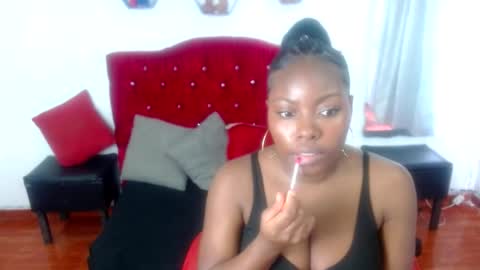 CAROLINA online show from January 19, 4:36 pm