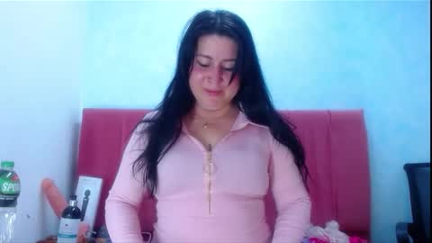 agathacorlincm101 online show from November 23, 7:59 pm