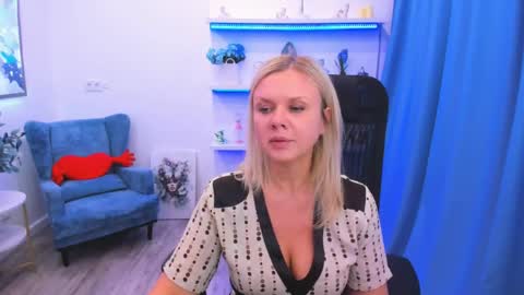 Agatha online show from April 2, 7:11 pm