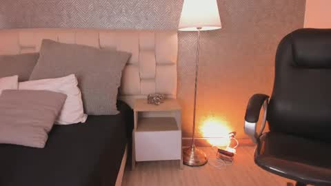 Ahmara  online show from April 6, 11:33 am