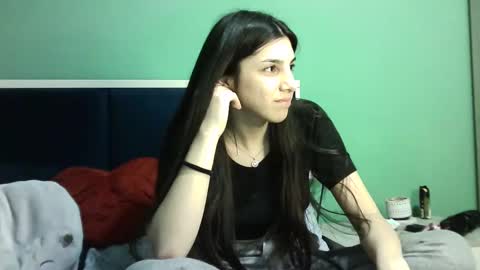 Selena online show from January 17, 4:15 pm