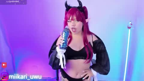 Ahri help me get to 100  online show from September 28, 6:42 am