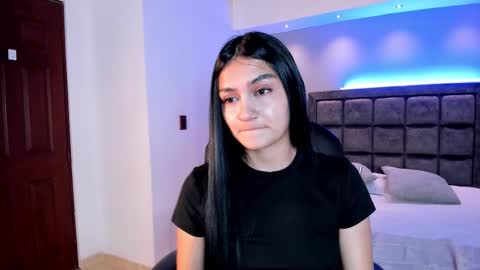 aidajoness online show from February 28, 12:04 pm