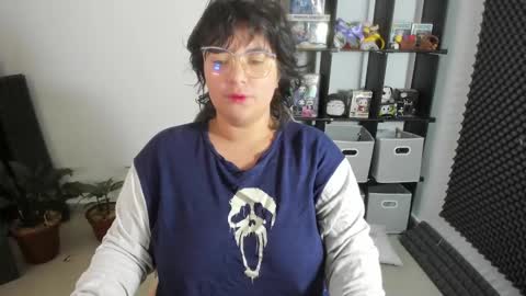 Catalina online show from February 15, 12:11 pm