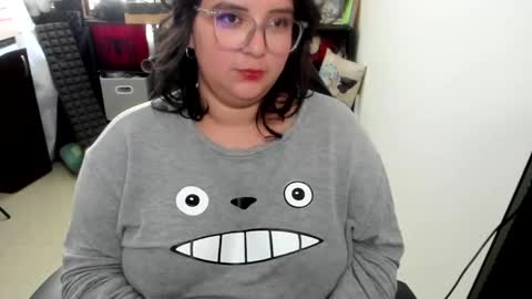 Catalina online show from October 16, 9:17 pm