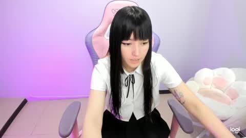 Ailee Hyuga online show from December 26, 3:42 pm